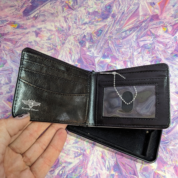 White and Red Logo Card Holder Wallet - Picture 4 of 5